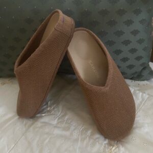 Rothy's Brown Herringbone Clogs size 9